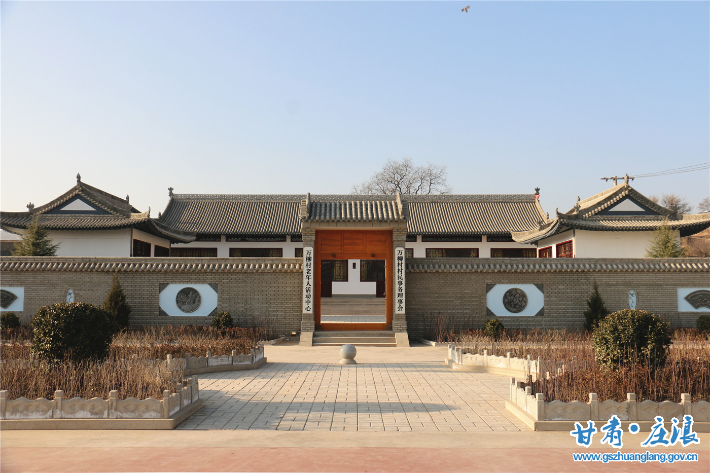 IMG_9896_副本.jpg IMG_9896_副本.jpg